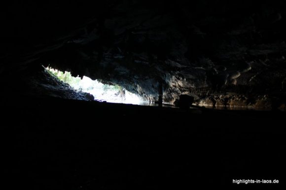 In der Kong Lor Höhle