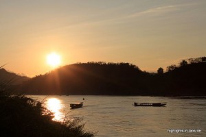 Sonnenuntergang am Mekong